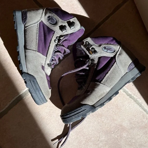 Vasque Alpha Boot in Purple nylon and Grey suede women’s size 6 - Picture 2 of 6